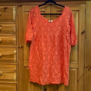 Scoop neck baby doll style dress